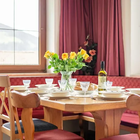 Almruhe Semesterbostad